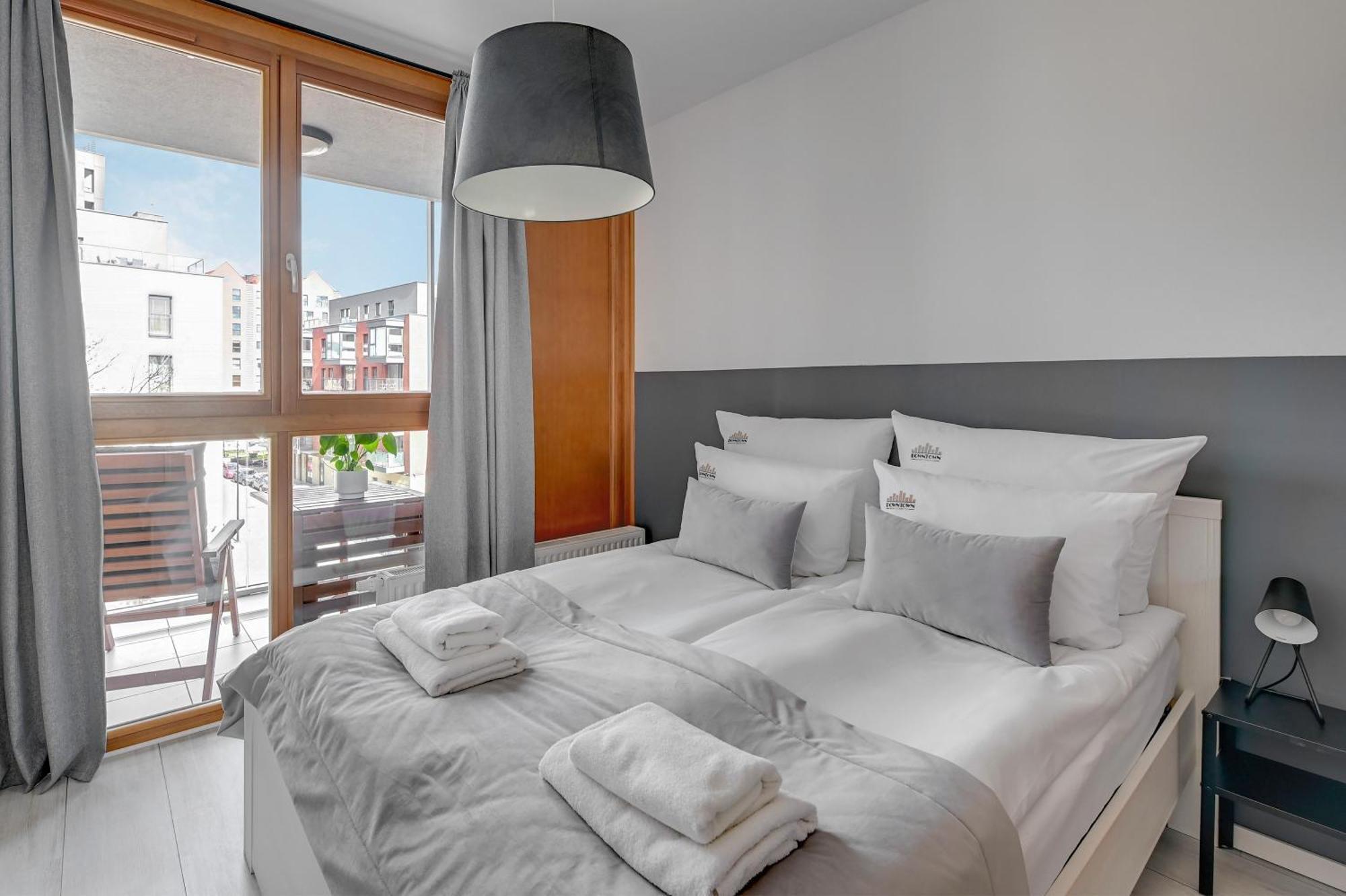 Aura Island Riverside By Downtown Apartments Gdansk Exterior foto